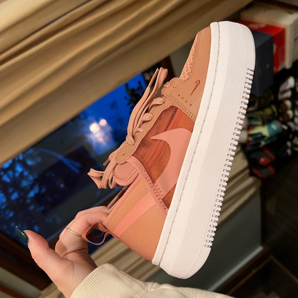 Nike Court Vision Alta - Pink. Size 7
